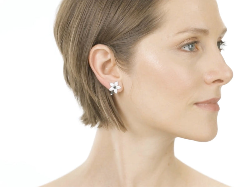18K White Gold Pavé Set Diamond Flower Earrings